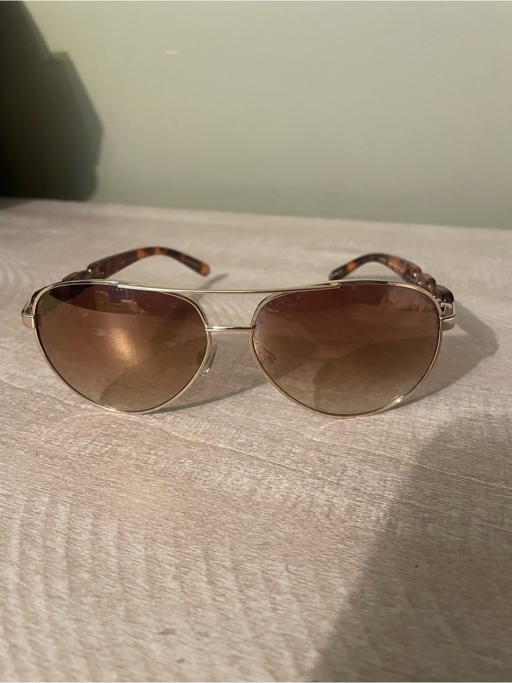 Foster grant Women's Gold tortoise Aviator Sunglasses Brown Gradient Lenses